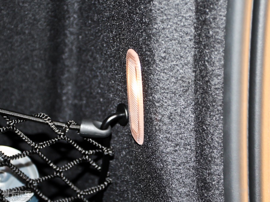 2012YE E 300L rа