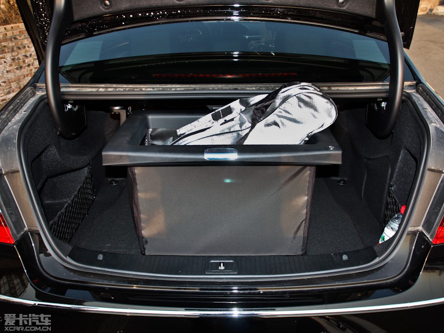 2012YE E 300L rа