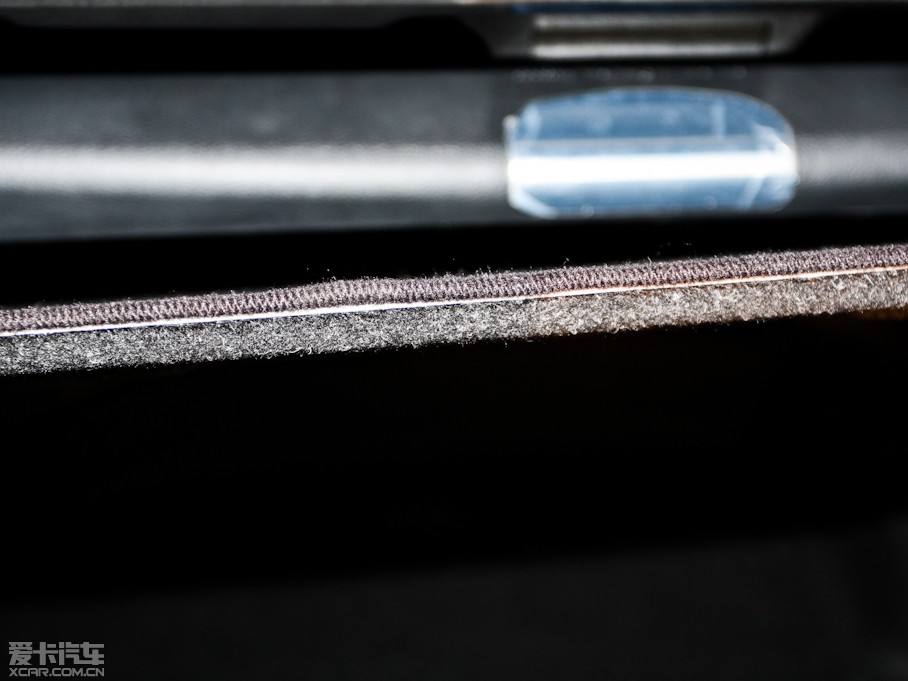 2012YE E 300L rа