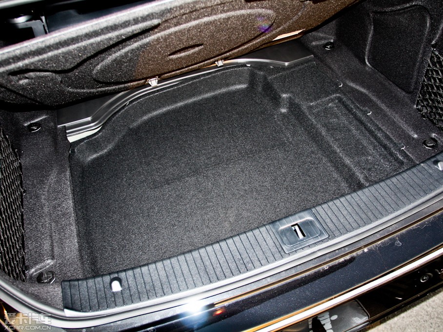 2012YE(j) E 300L r(sh)а