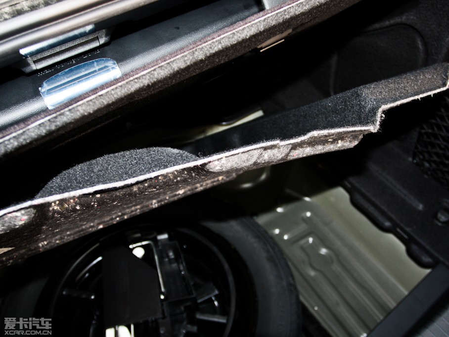 2012YE E 300L rа