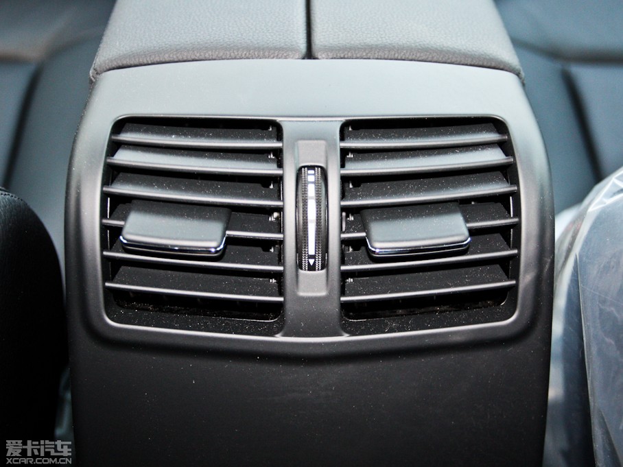 2012YE E 300L rа