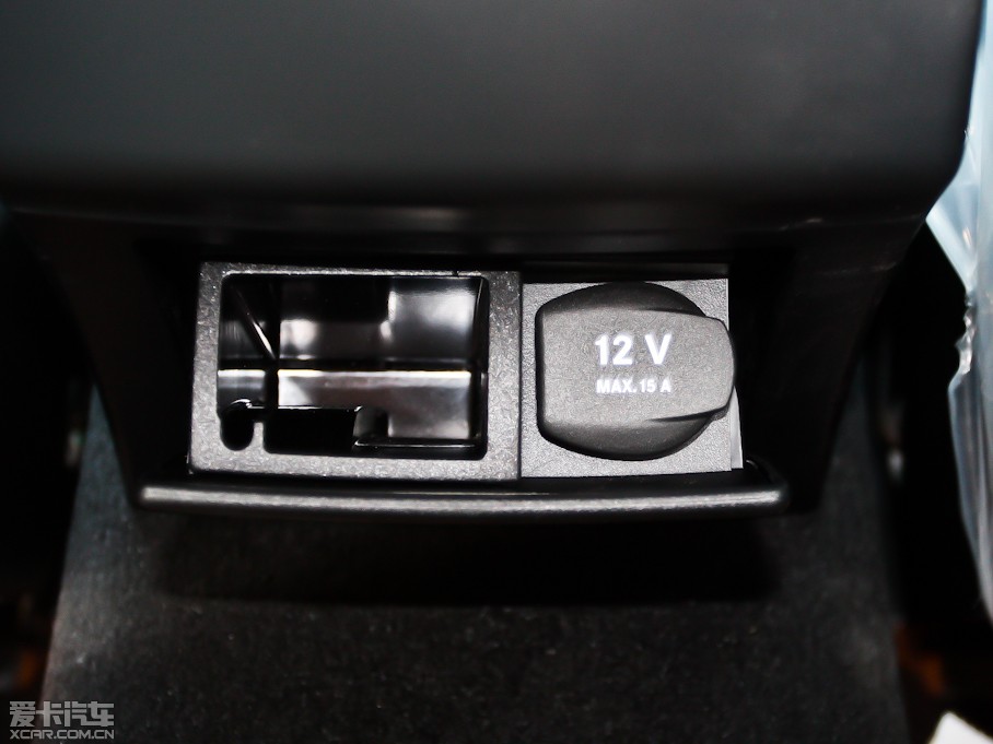 2012YE E 300L rа