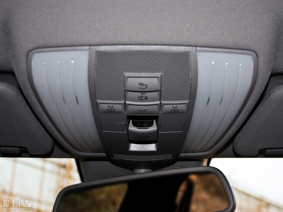 2012YE E 300L rа