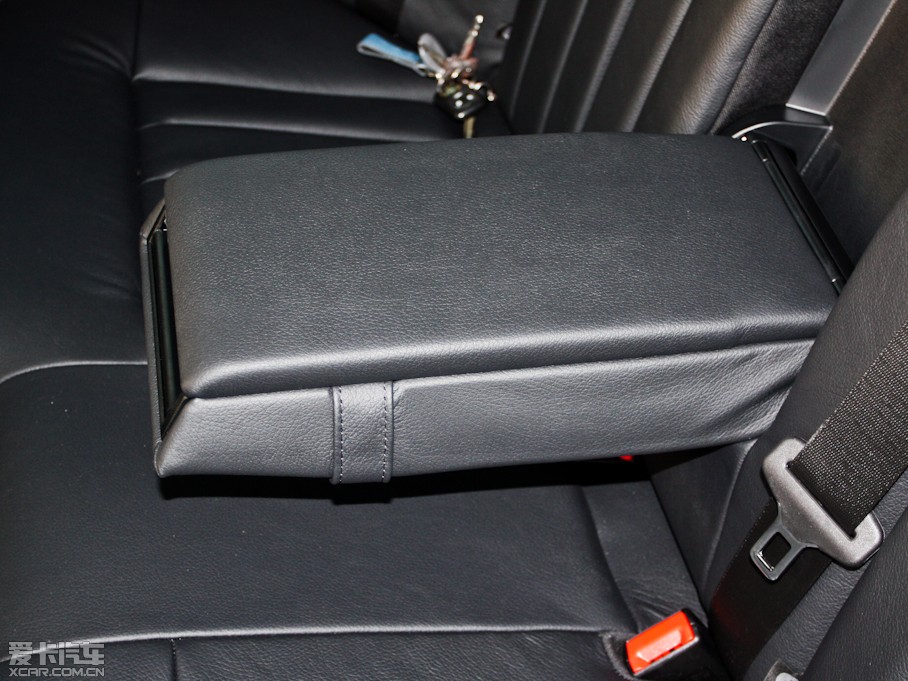 2012YE E 300L rа