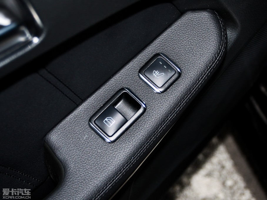 2012YE E 300L rа