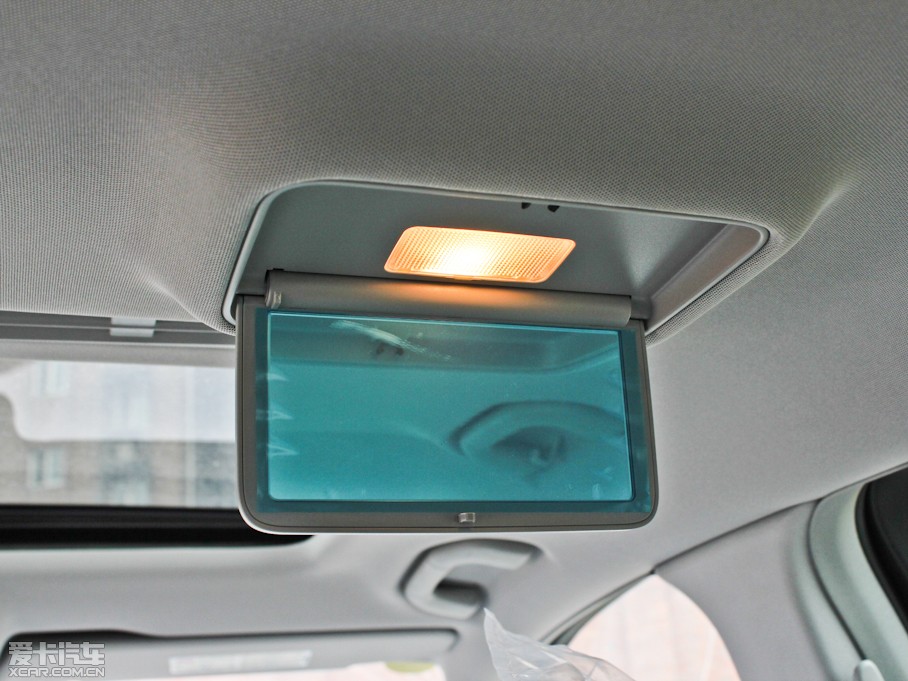 2012YE E 300L (yu)Ű