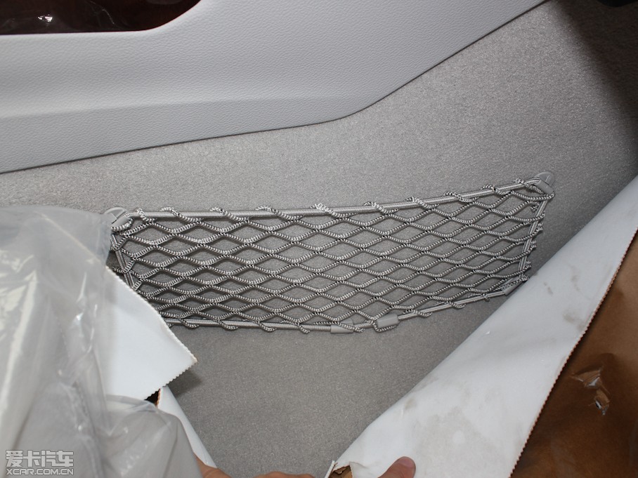 2012YE(j) E 300L (yu)Ű