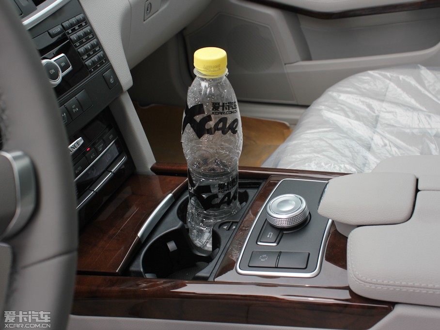 2012YE(j) E 300L (yu)Ű