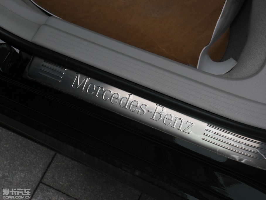 2012YE(j) E 300L (yu)Ű