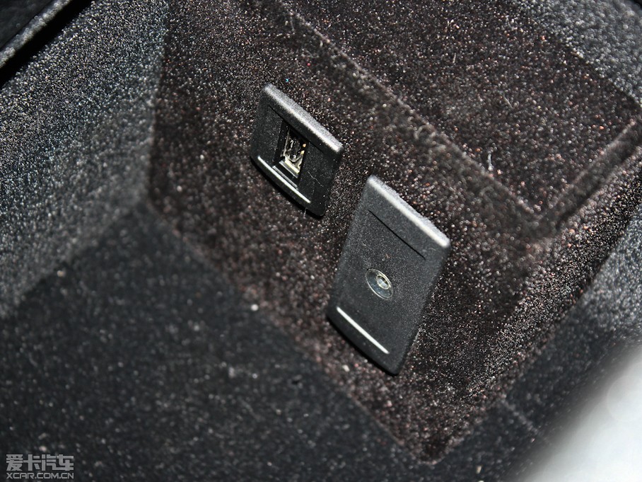 2012YE E 300L (yu)Ű