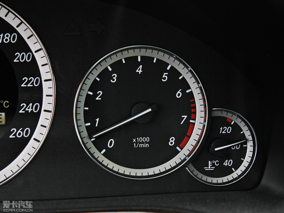 2012YE E 300L (yu)Ű