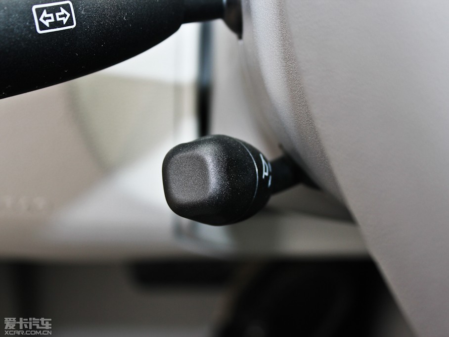 2012YE E 300L (yu)Ű