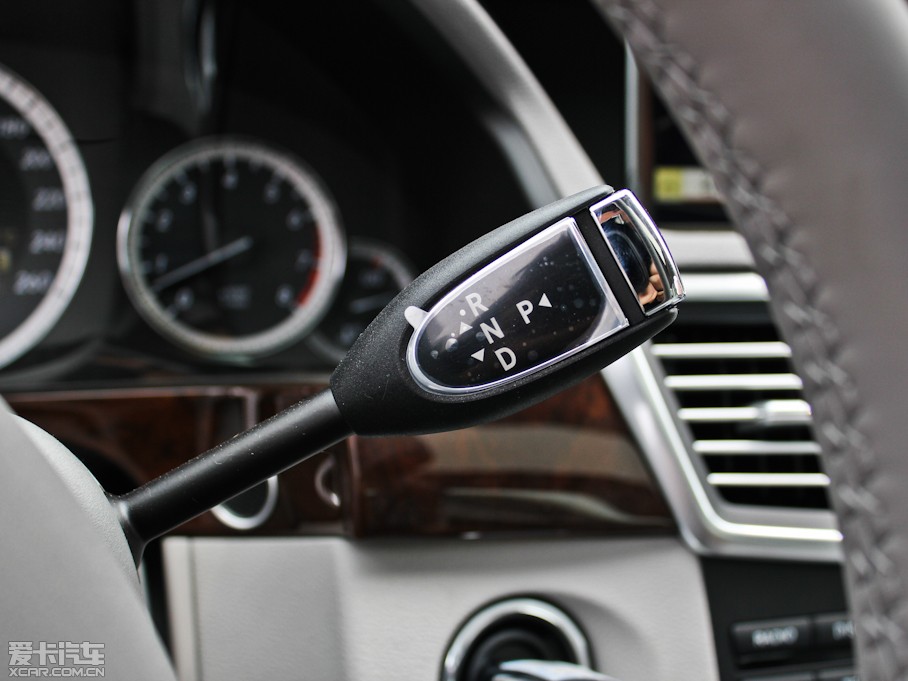 2012YE E 300L (yu)Ű