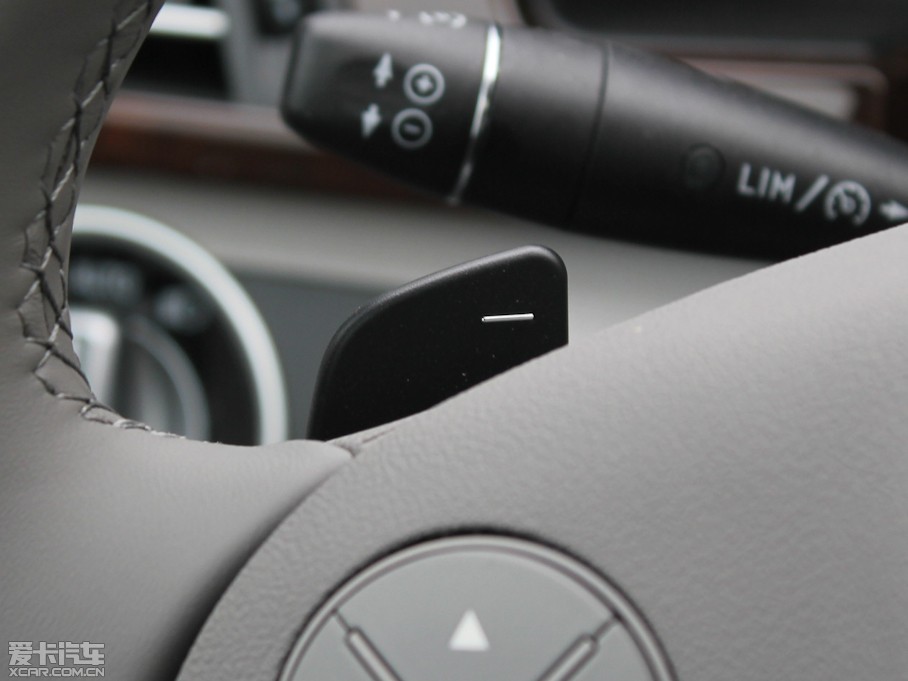 2012YE E 300L (yu)Ű