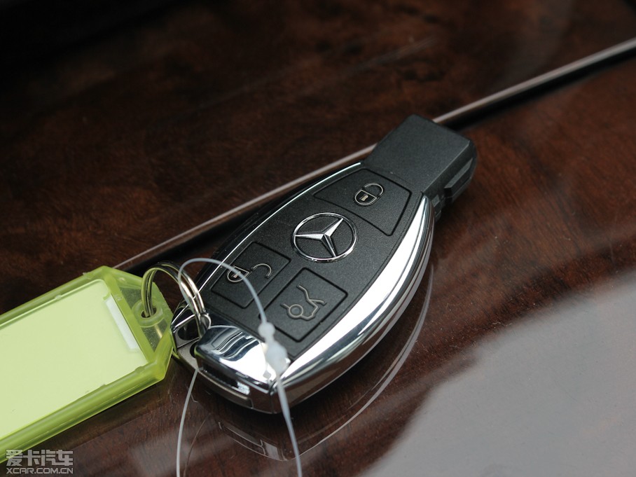 2012YE(j) E 300L (yu)Ű