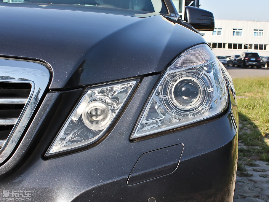 2012YE E 300L rа