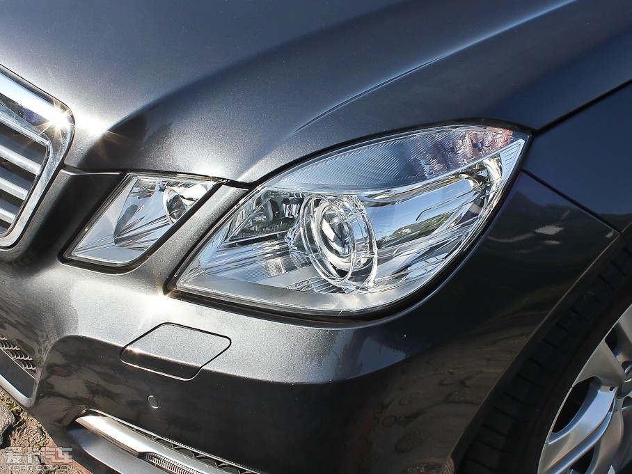 2012YE E 300L rа