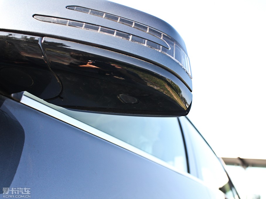 2012YE E 300L rа