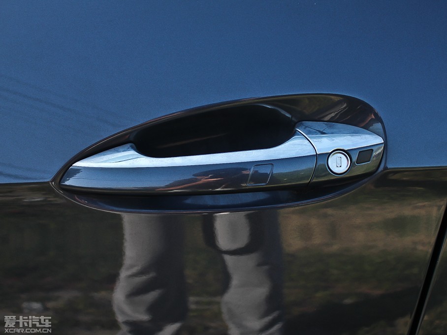 2012YE E 300L rа