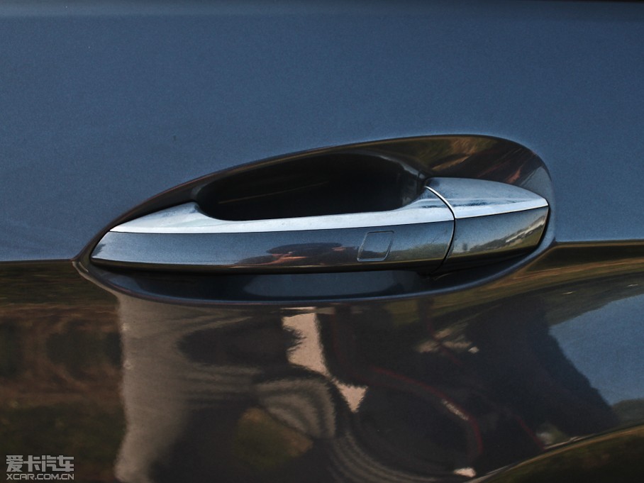 2012YE E 300L rа