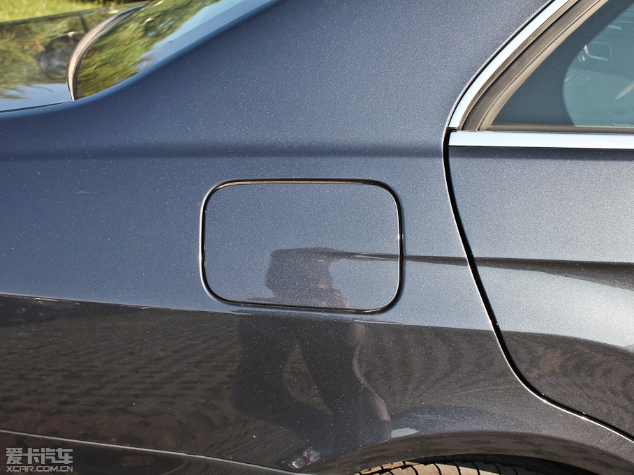 2012YE(j) E 300L r(sh)а