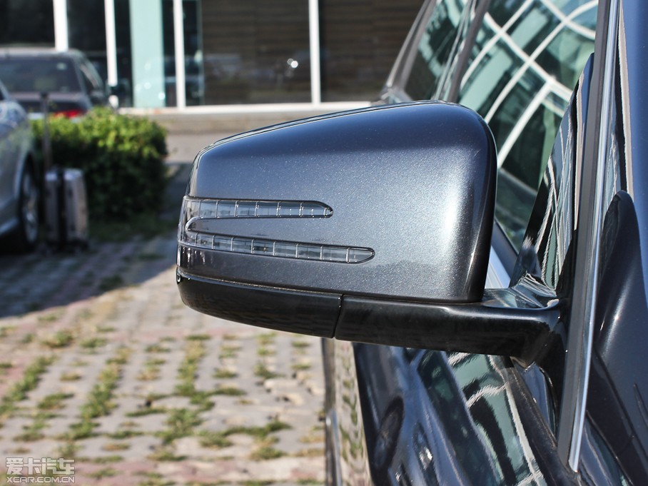 2012YE E 300L rа