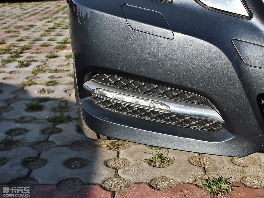 2012YE E 300L rа