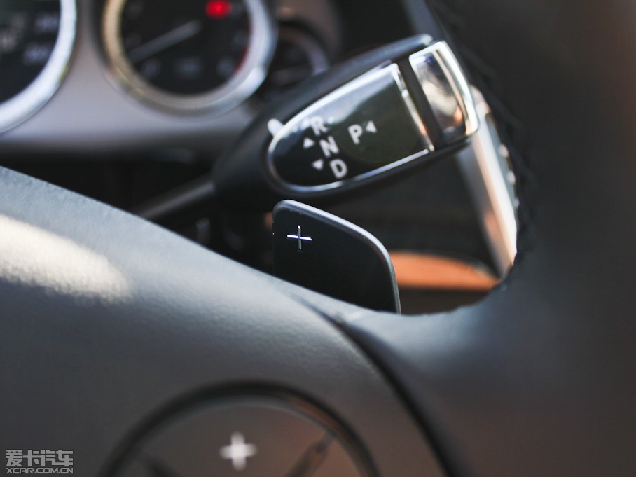 2012YE E 300L rа