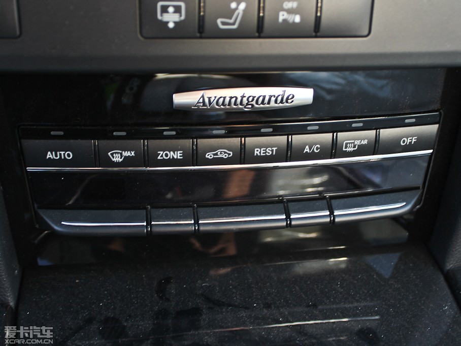 2012YE E 300L rа