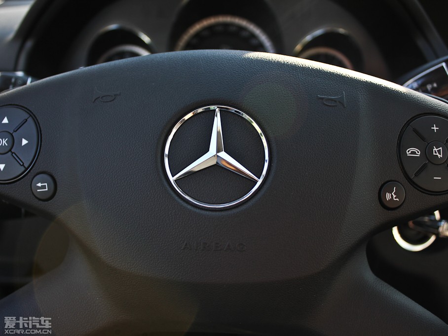 2012YE E 300L rа