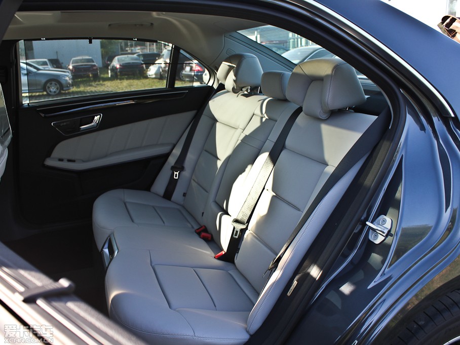 2012YE E 300L rа