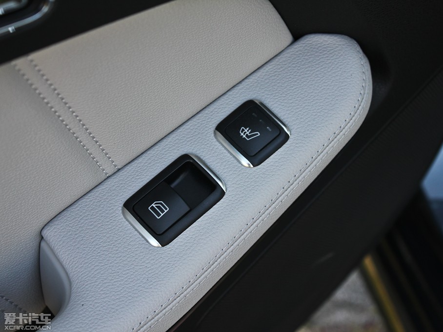 2012YE E 300L rа