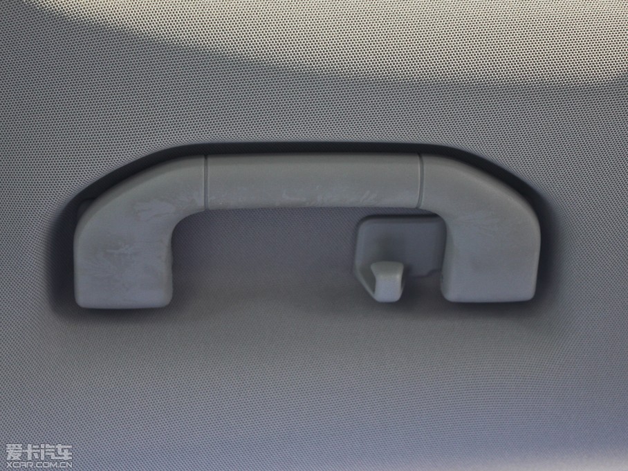 2012YE E 300L rа