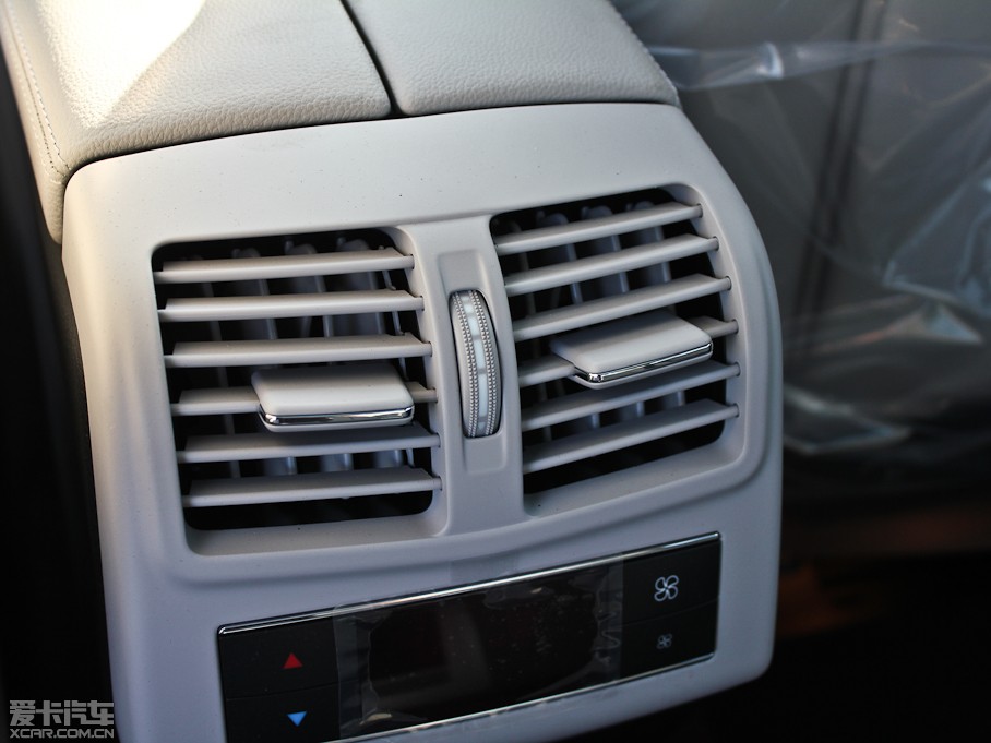 2012YE E 300L rа