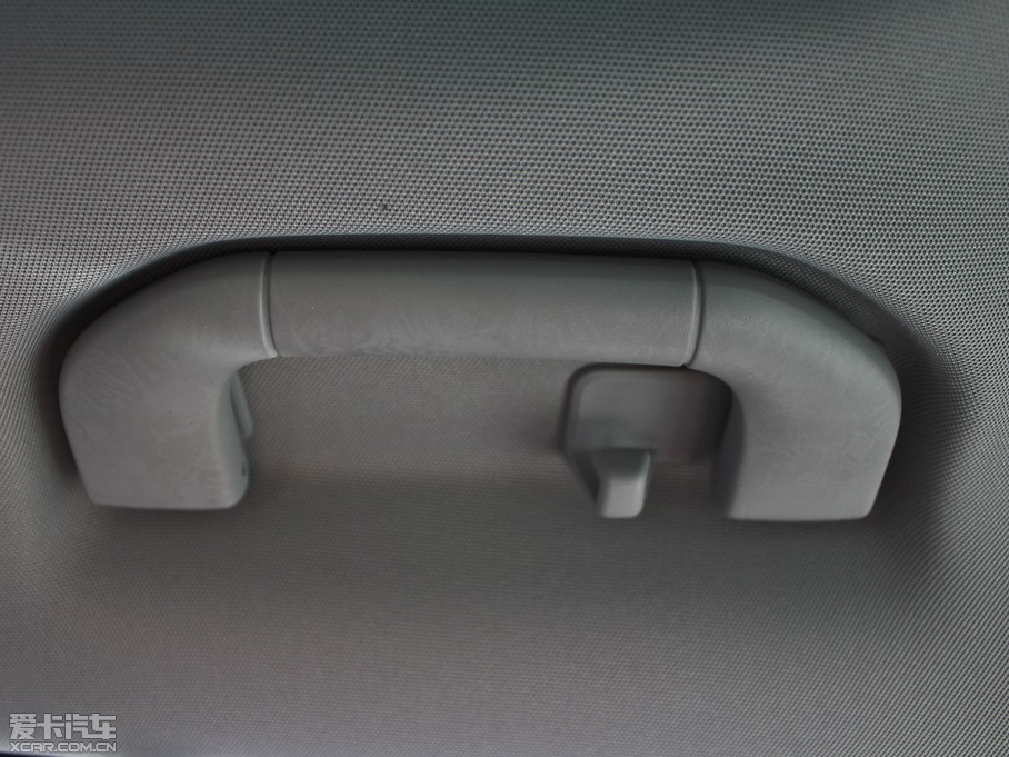 2012YE E 300L rа