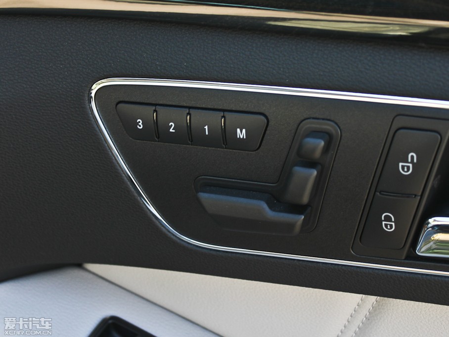 2012YE E 300L rа