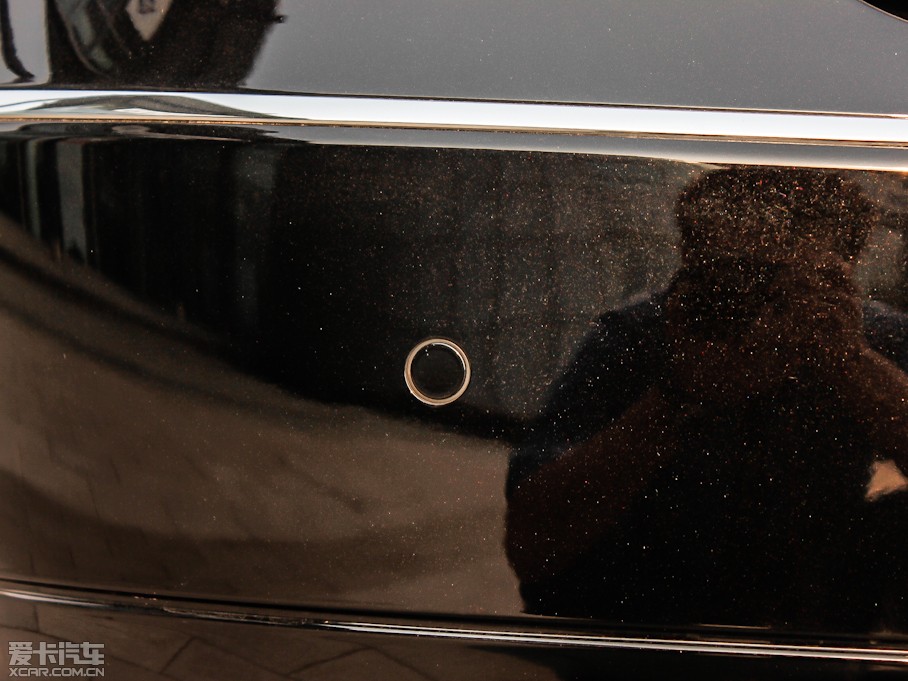 2012YE E 300L rкA