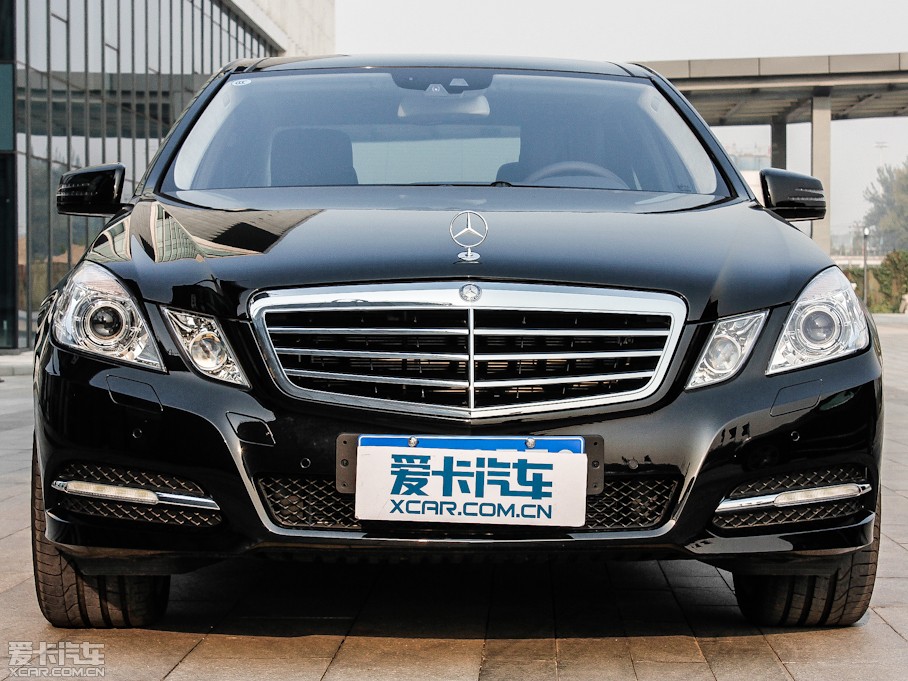 2012YE E 300L rкA