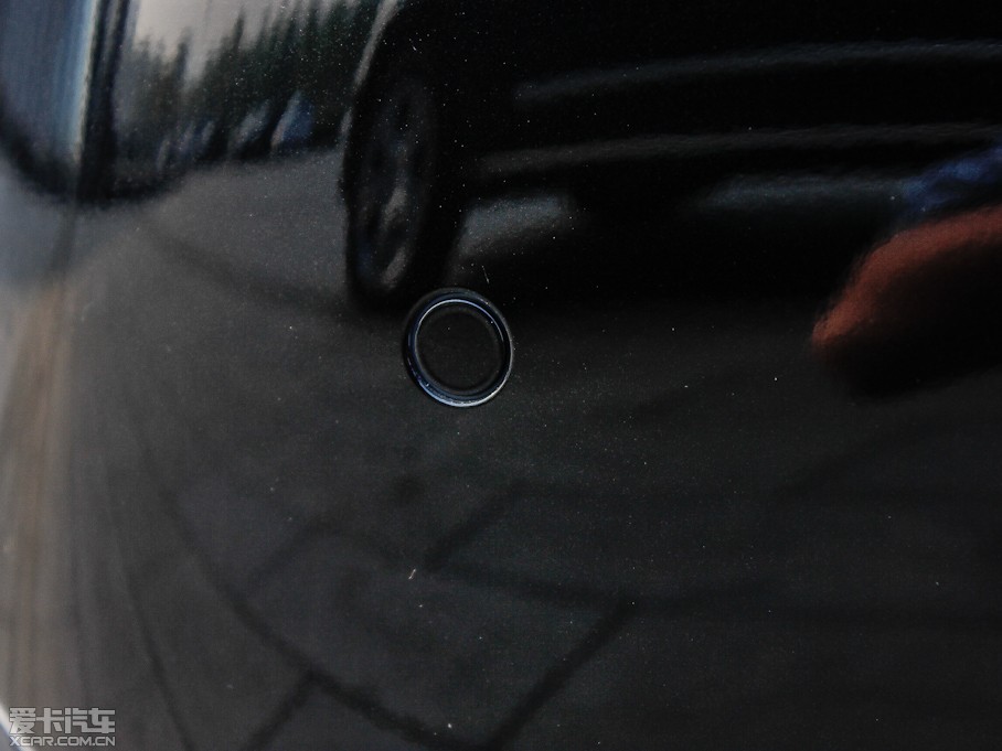 2012YE E 300L rкA