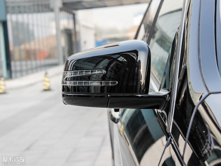 2012YE(j) E 300L r(sh)кA