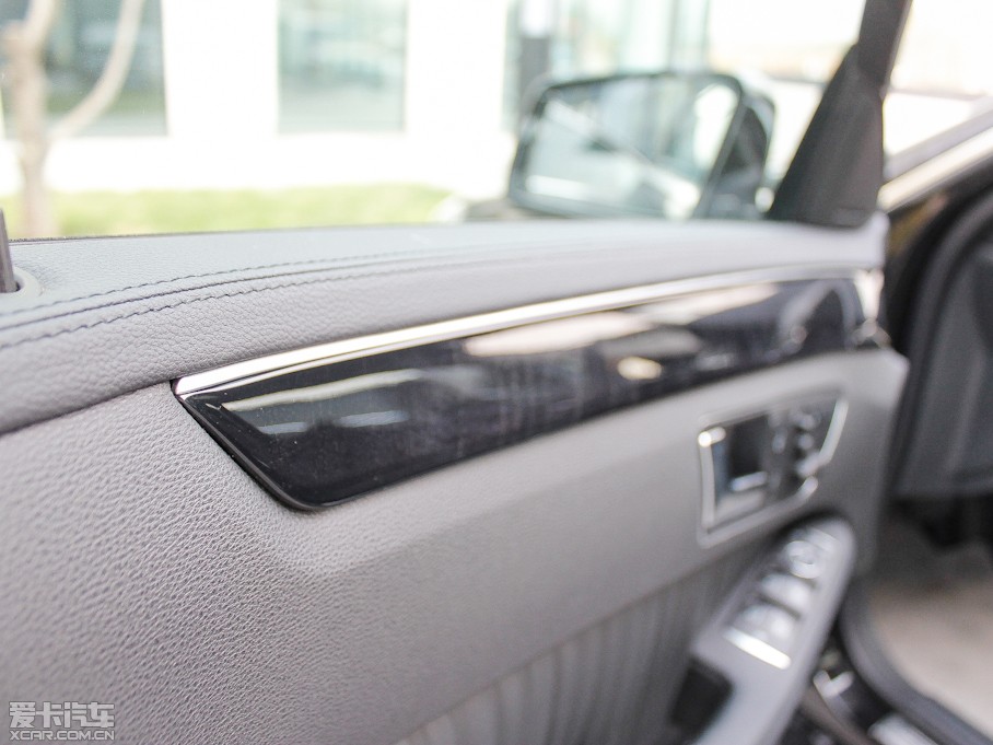 2012YE(j) E 300L r(sh)кA