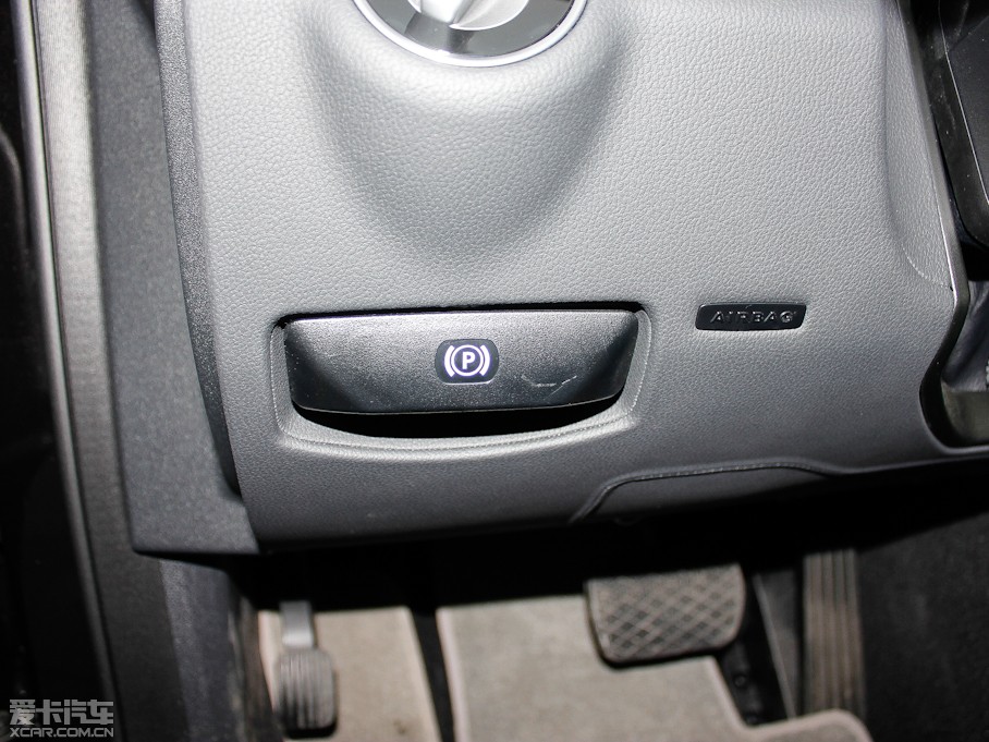 2012YE E 300L rкA