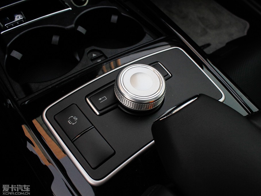 2012YE E 300L r(sh)кA