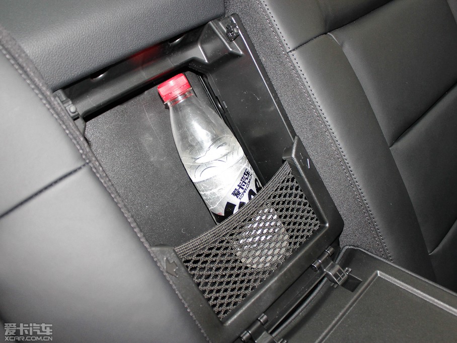 2012YE E 300L rкA