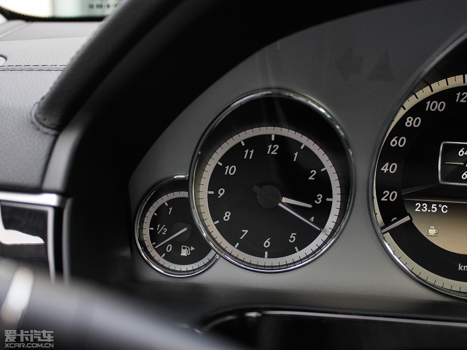 2012YE(j) E 300L r(sh)кA