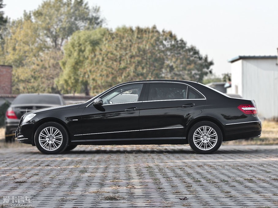 2012YE E 200L CGIŰ