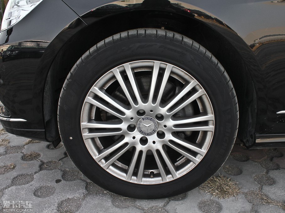 2012YE E 200L CGI(yu)Ű