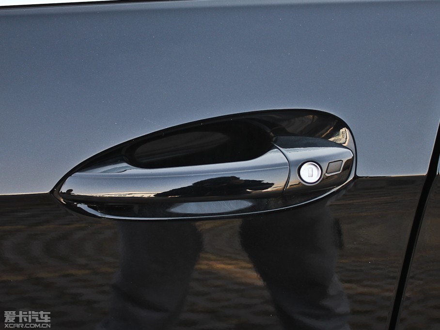 2012YE E 200L CGIŰ