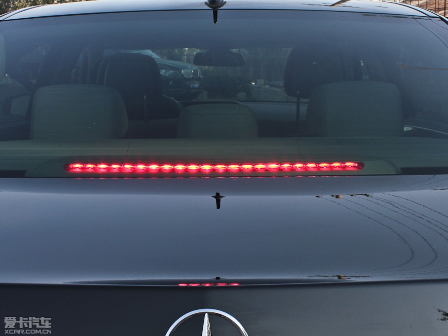 2012YE E 200L CGIŰ